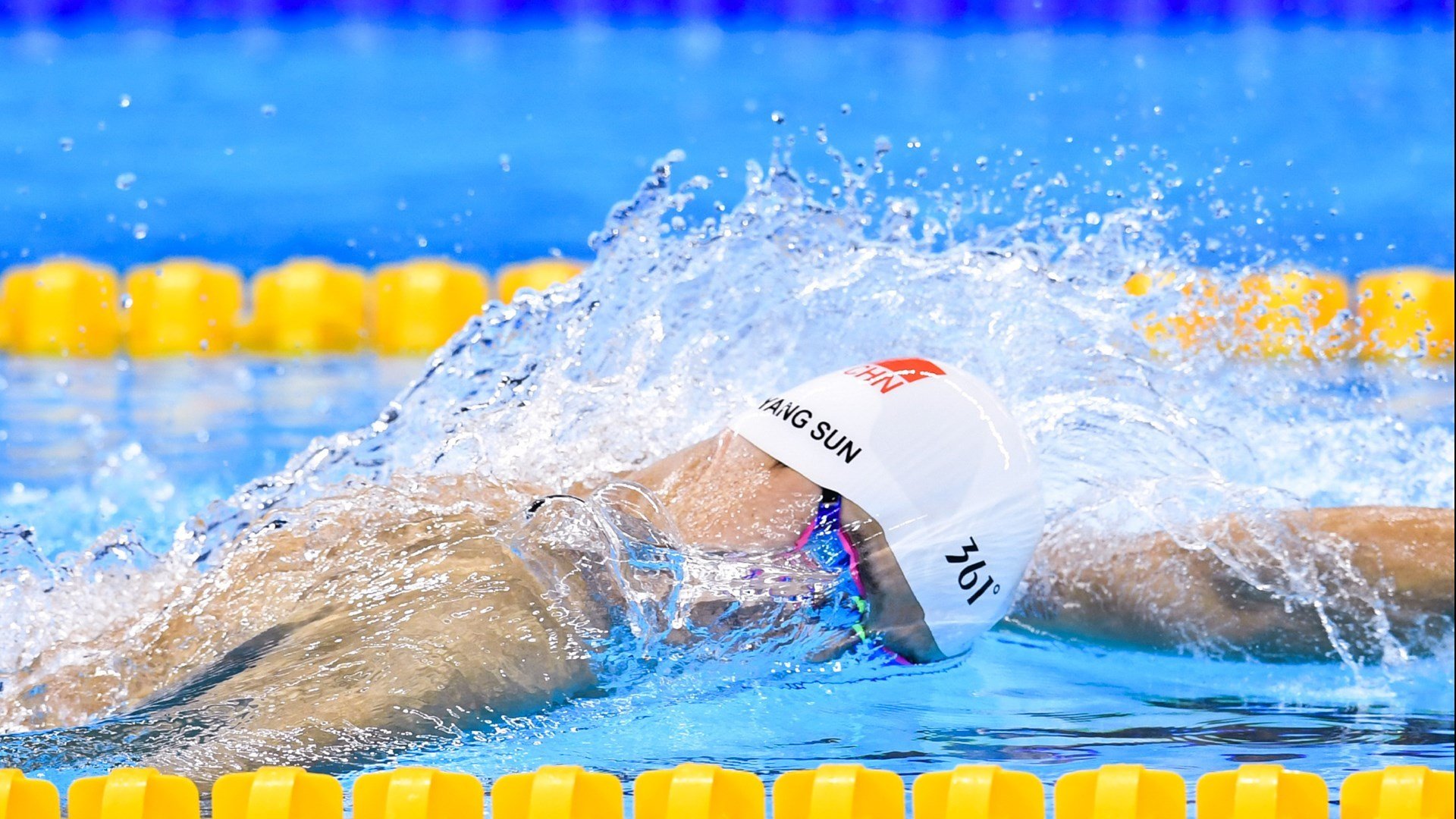 青少年足球职业道路更宽，优质梯队不断涌现，青少年足球分几个阶段